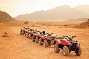 Excursion à Hurghada circuit quad safari dans le désert et village bédouin