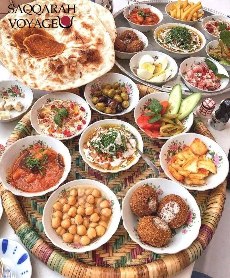 déjeuner égyptien traditionnel