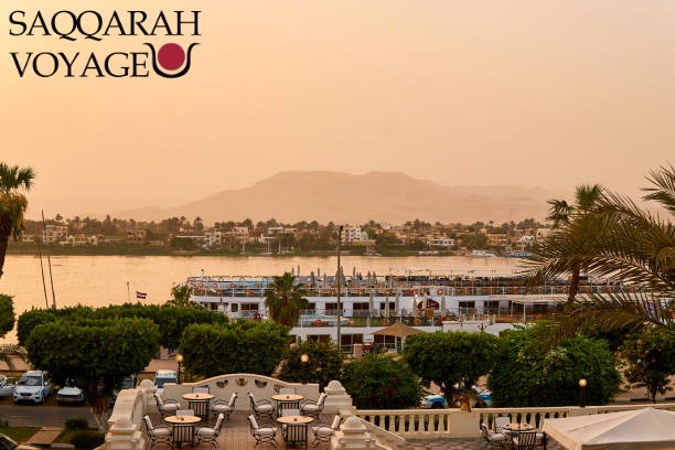 Déjeuner dans un restaurant égyptien