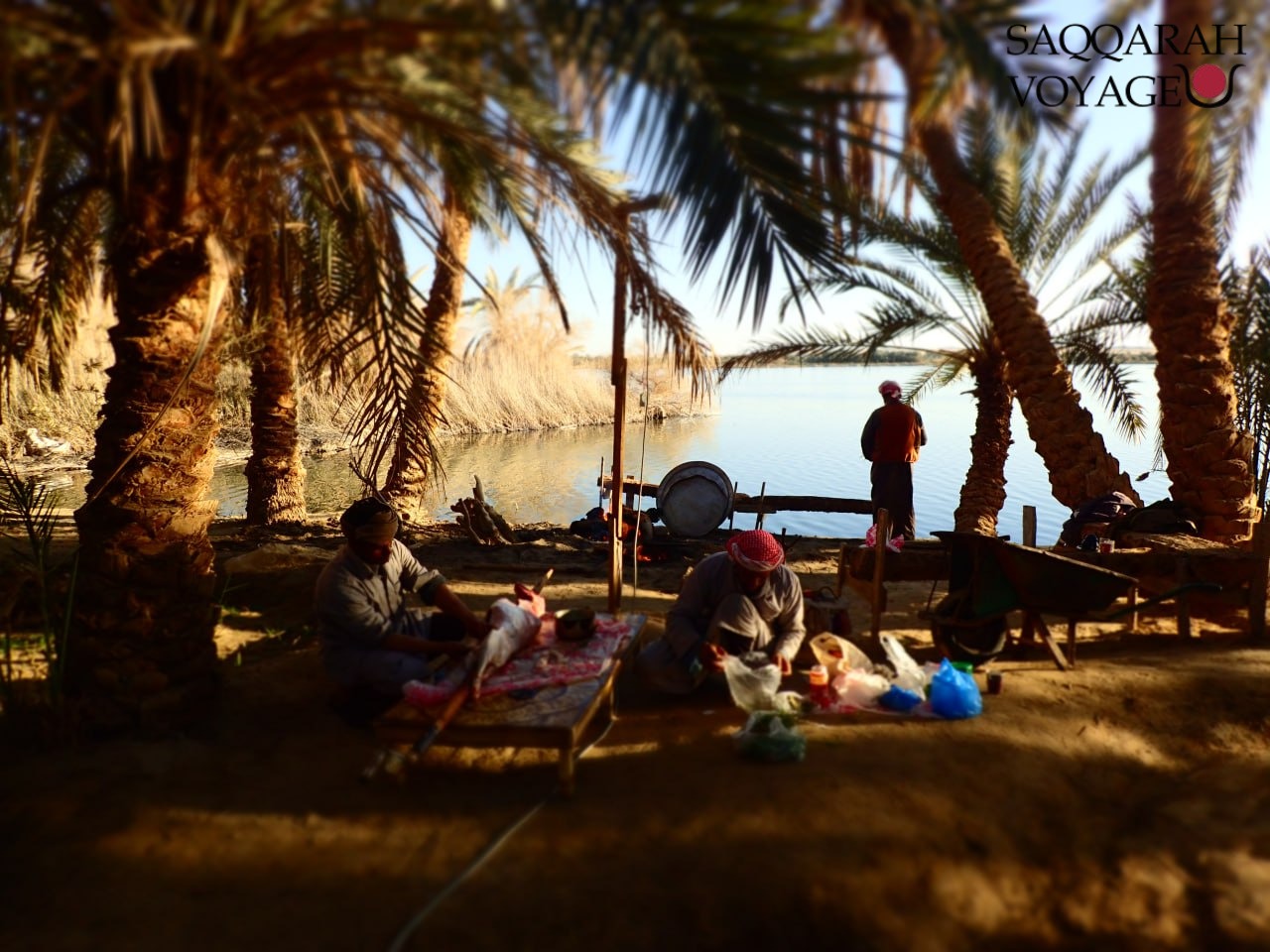 L’île de Fatnas : détente au coucher du soleil