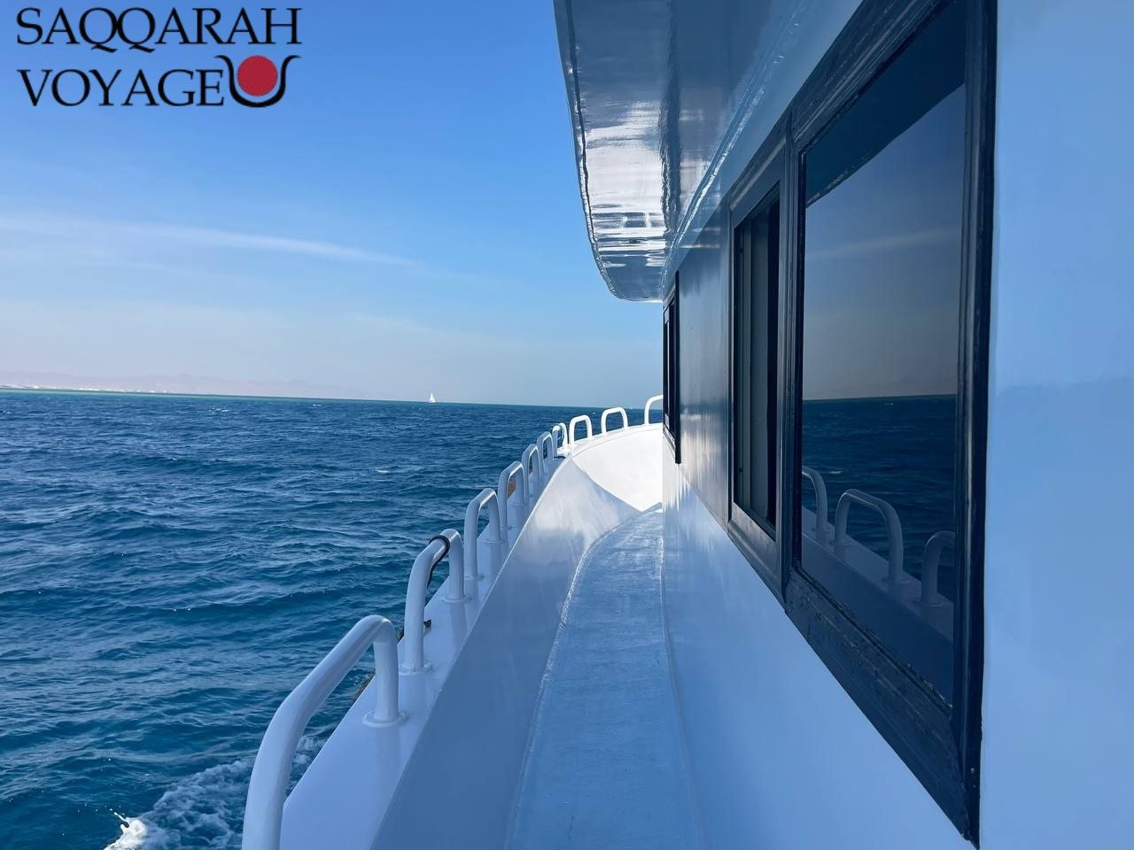 Déjeuner buffet à bord du bateau